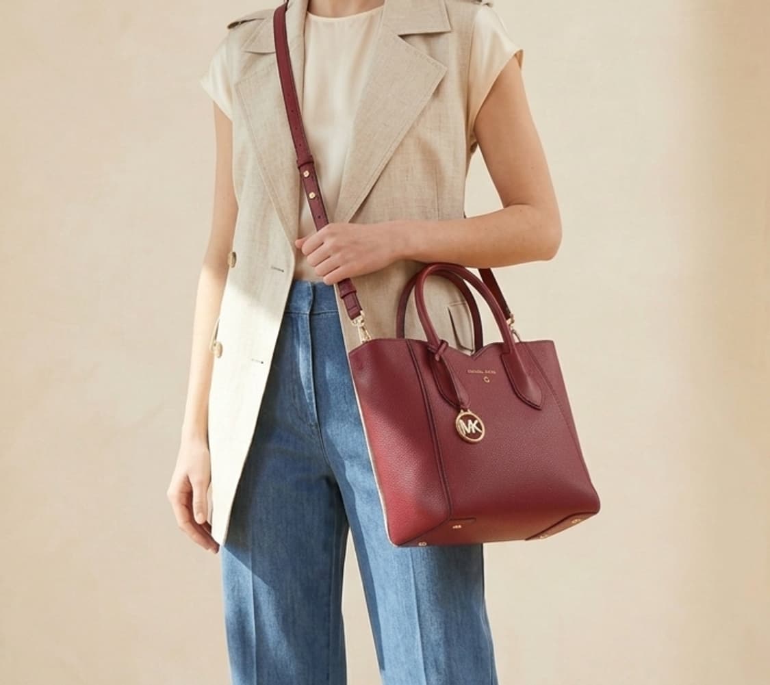 마이클코어스 메이 미디움 사첼백 상품이미지1