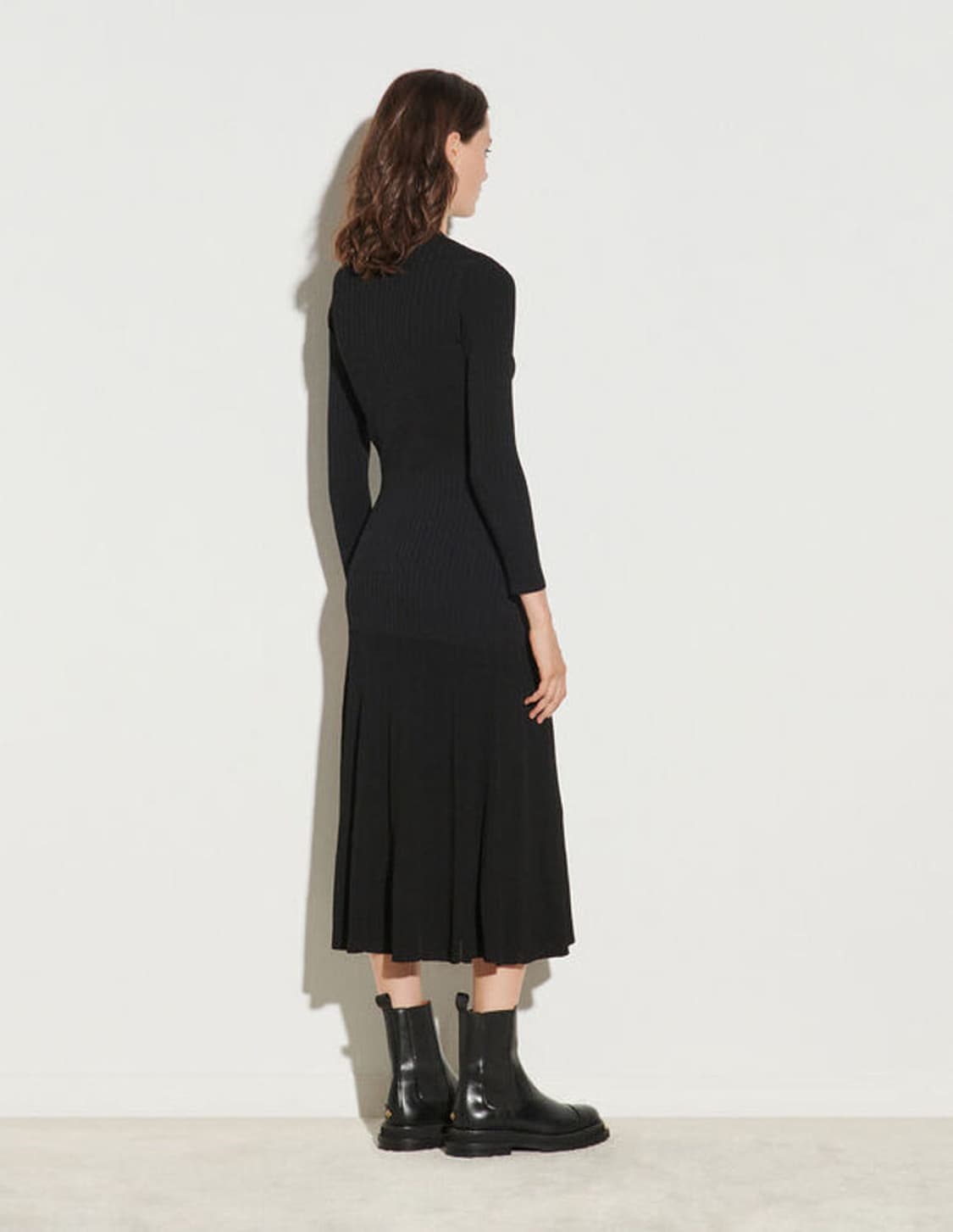 Sandro 산드로 버튼 니트 롱원피스 (예리, 김소연 착용) 상품이미지6