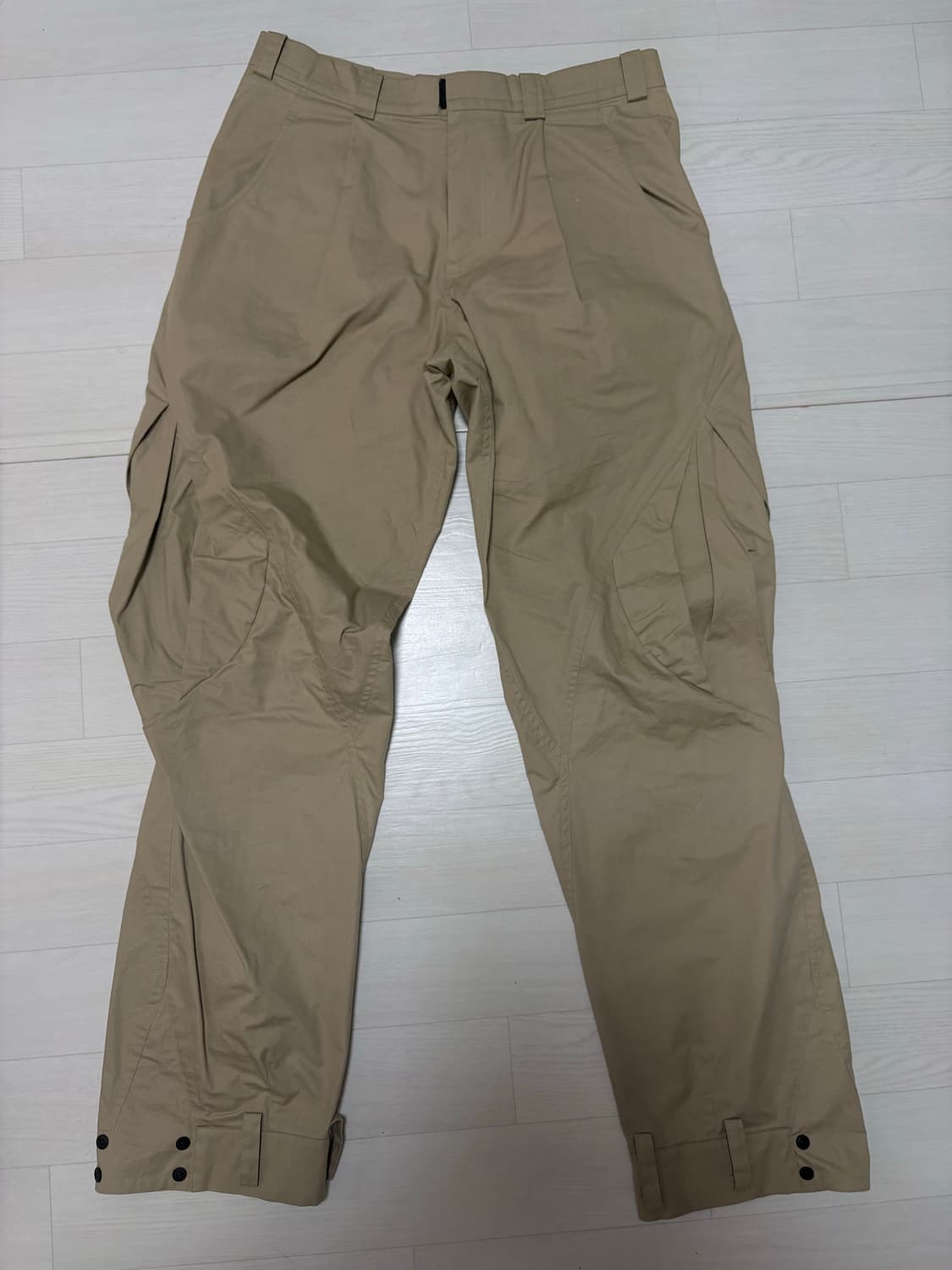 Hyein seo 혜인서 카고 팬츠 상품이미지1