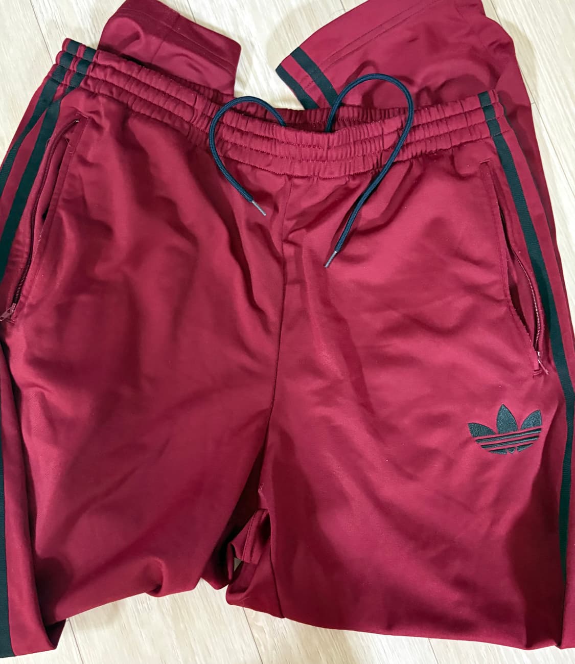 아디다스 파이어버드 버건디 (빨검) 트랙 팬츠  상품이미지1