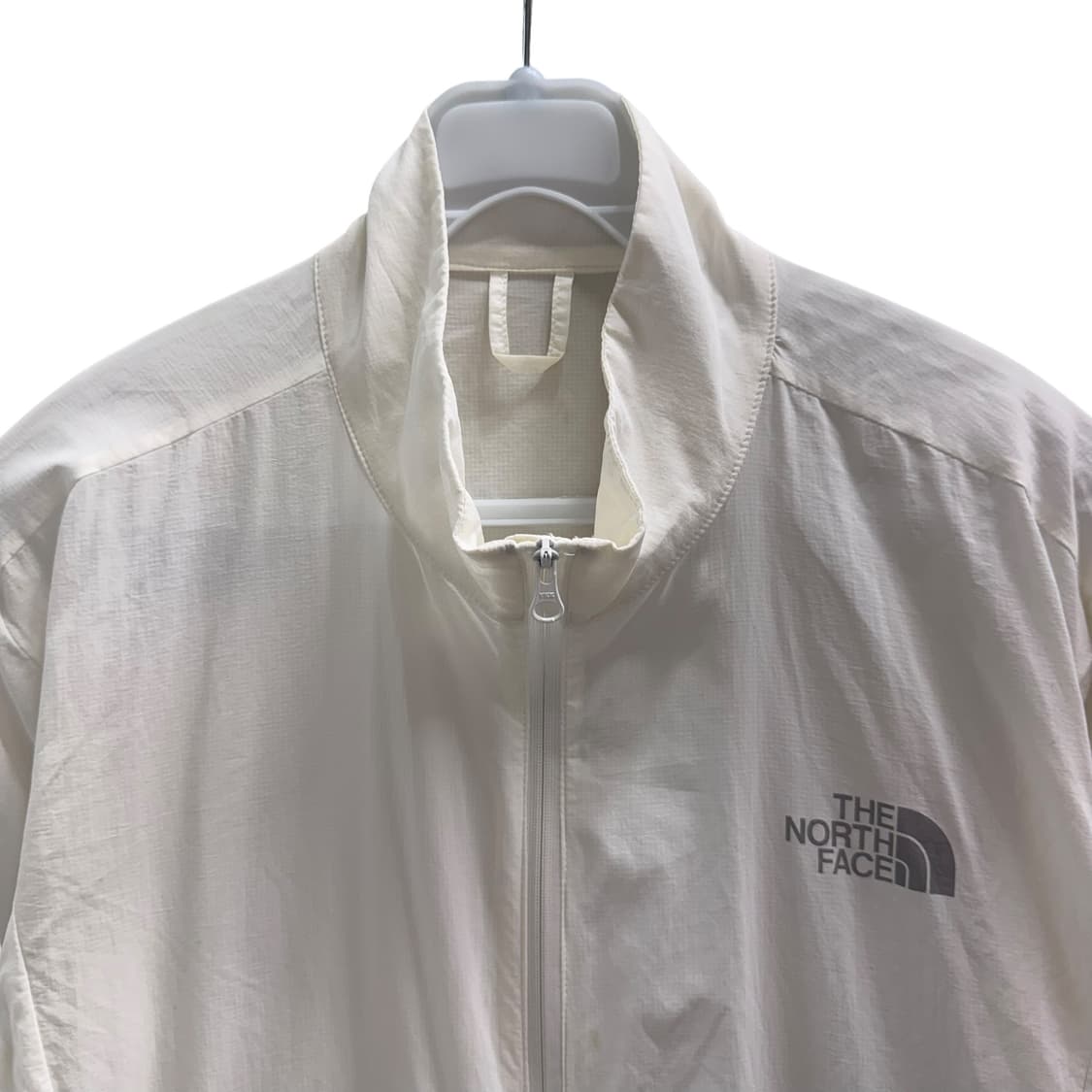 [M] 노스페이스 화이트 바람막이 상품이미지5