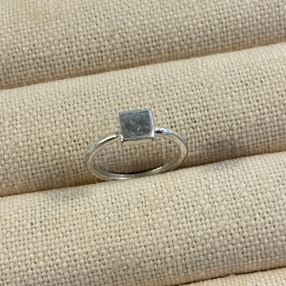 새상품 여성 신주 은도금 네모 반지 상품이미지4