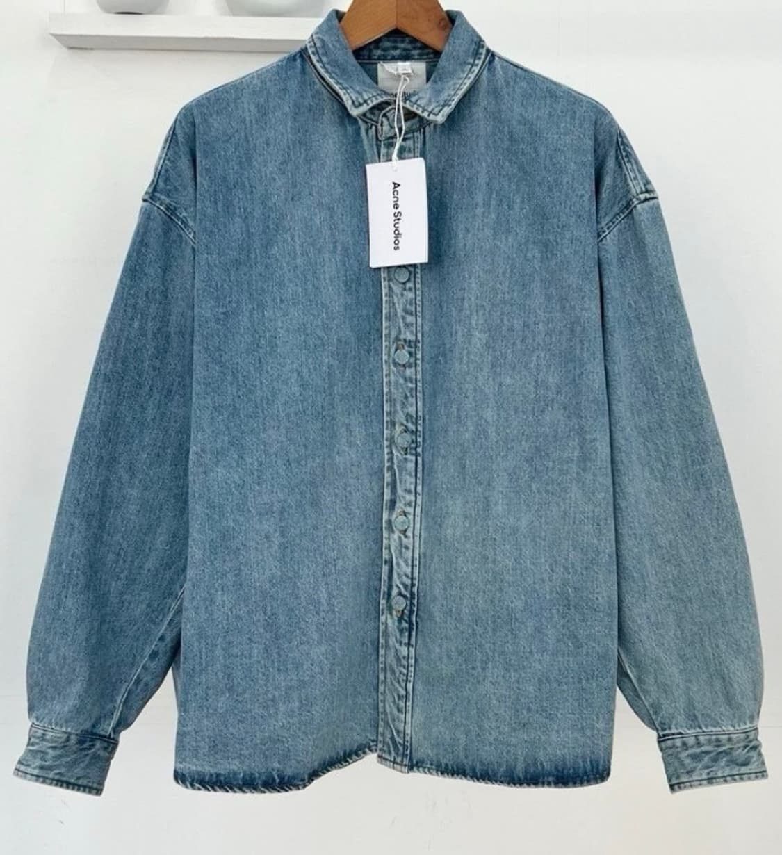 아크네 스튜디오 아크네 버튼업 오버사이즈 데님 남여공용 상품이미지1
