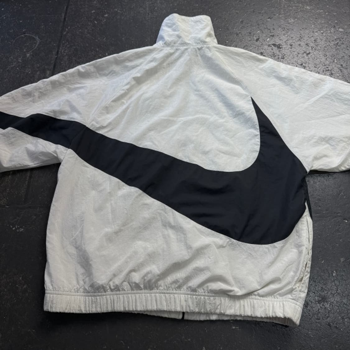 100 나이키 빅스우시 바람막이 상품이미지6