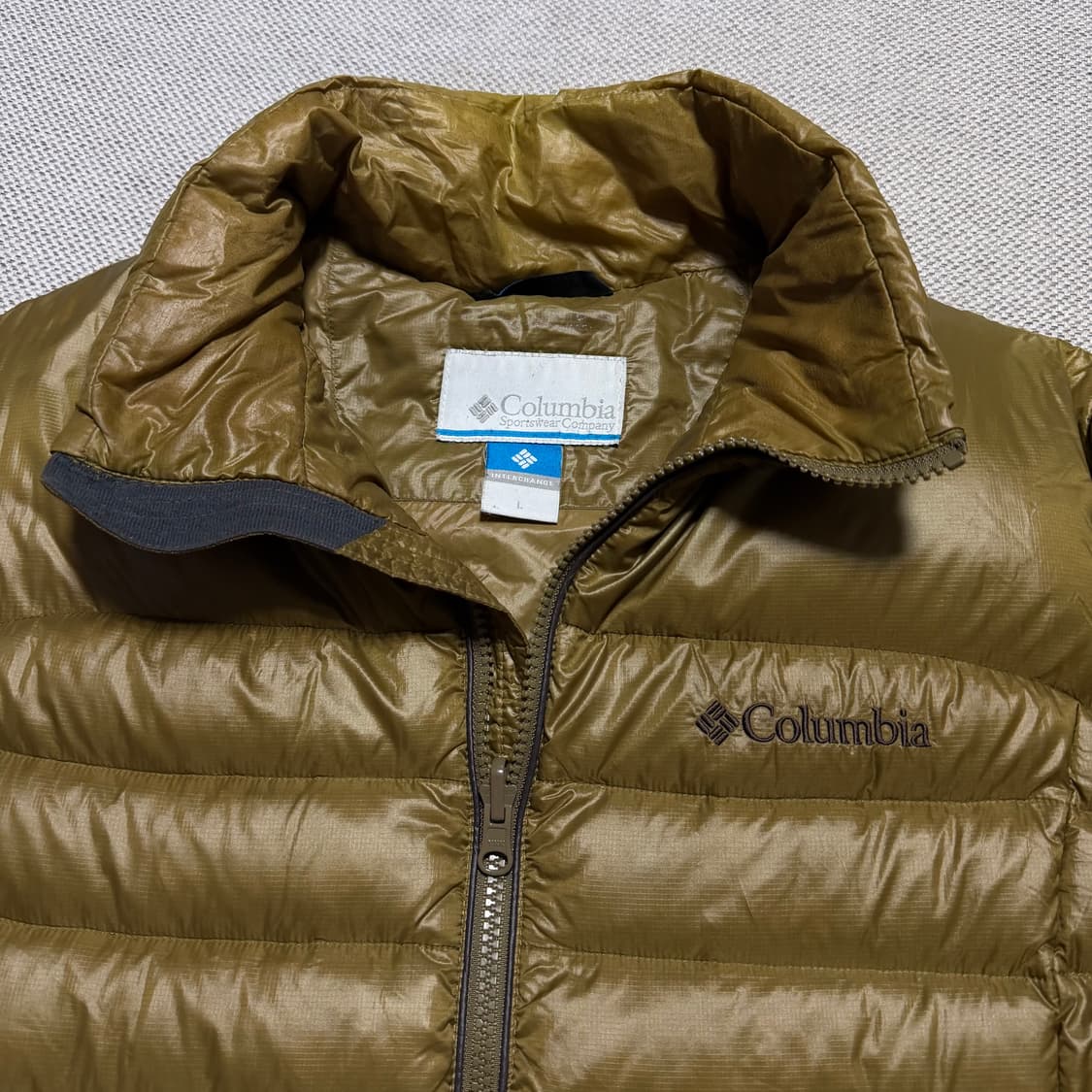 컬럼비아 옴니 쉴드 경량패딩 상품이미지2