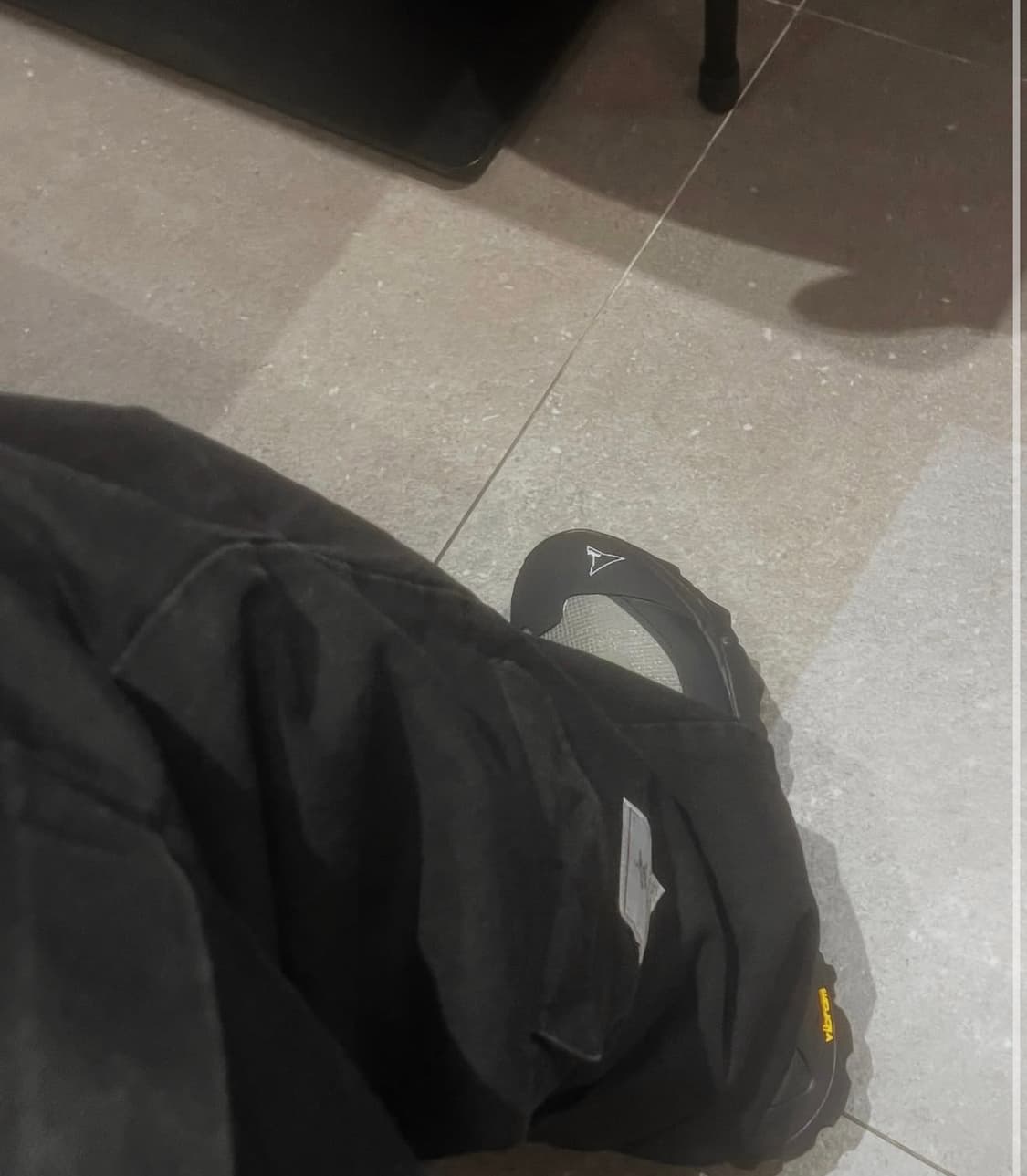 로아 카타리나 라이트 44(280) 판매합니다. 상품이미지1