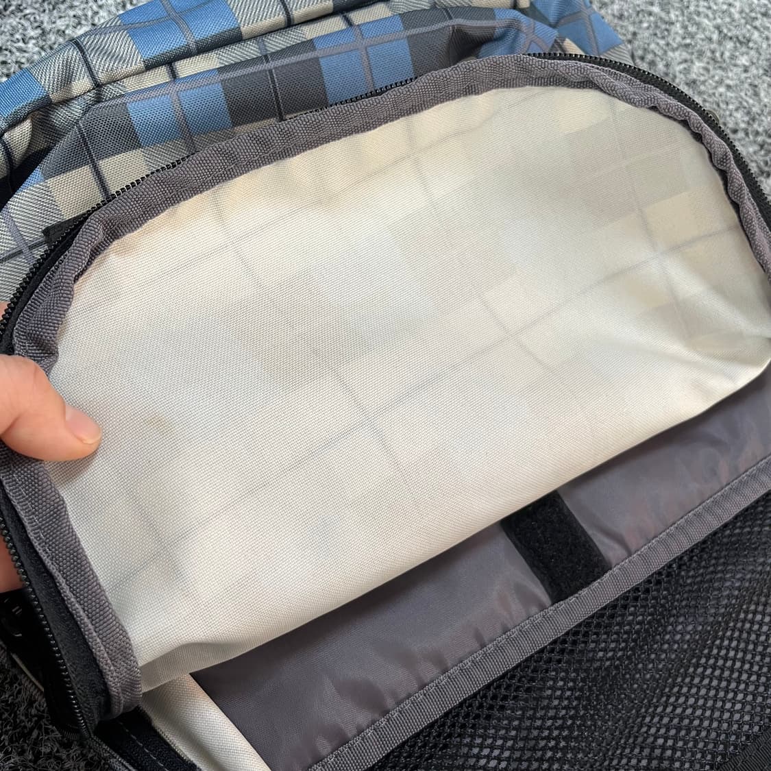 이스트백 체크 백팩 가방 상품이미지3