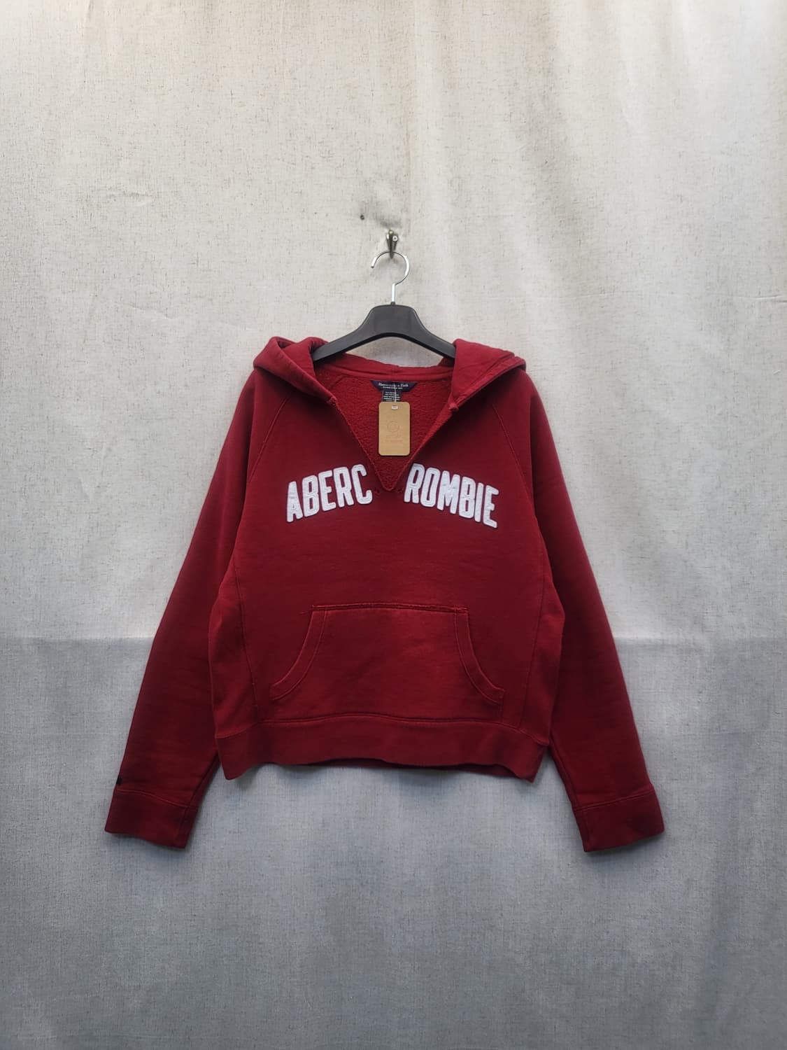 아베크롬비 레드 후드티 상품이미지1