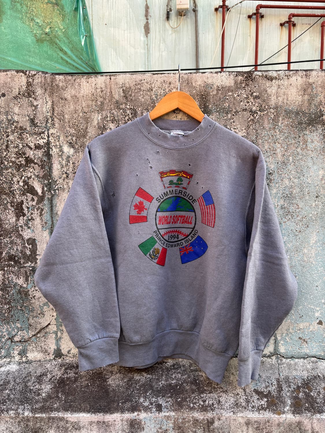 RH-01 90s 프룻오브더룸 50/50 워싱 데미지 커스텀 스웻셔츠 상품이미지1