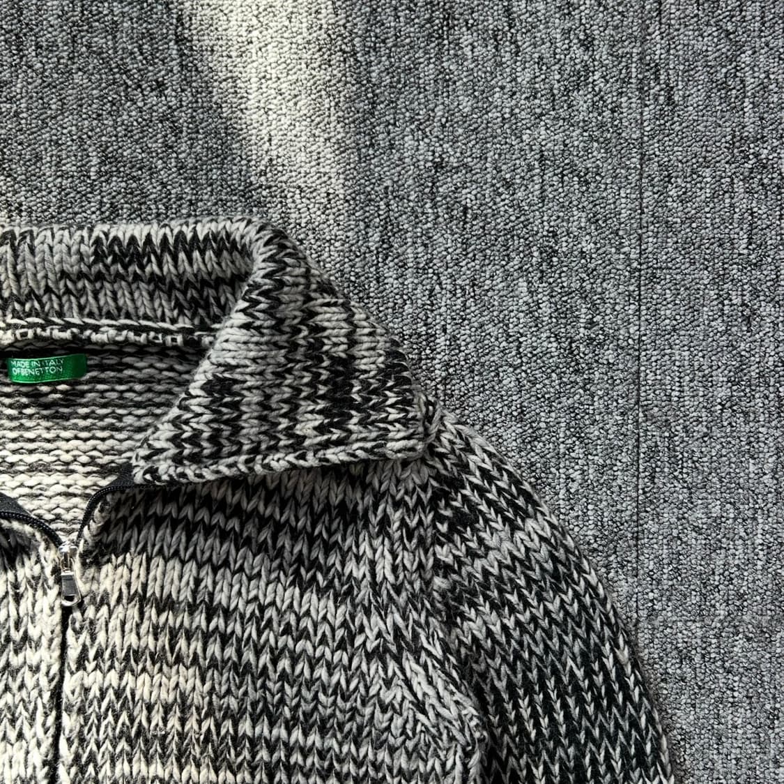 베네통 암패치 투웨이 니트 집업 상품이미지3