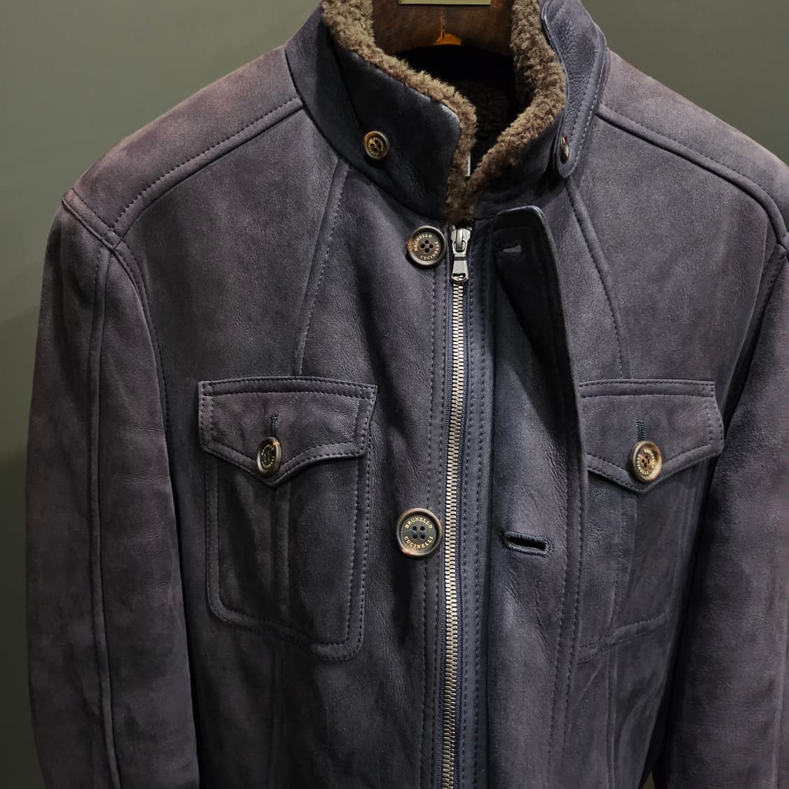 브루넬로 쿠치넬리 스웨이드 풀 시어링 무스탕 자켓 상품이미지5