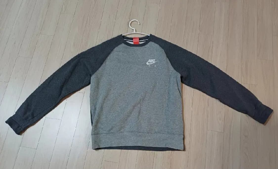 나이키 약기모 맨투맨  상품이미지1