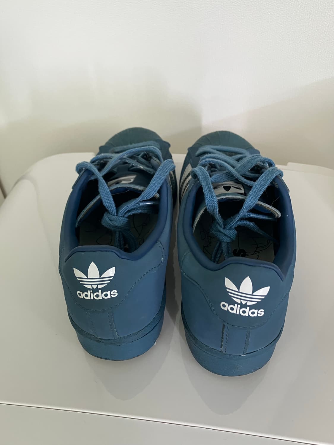 아디다스 x 아트모스 x 다이키 츠네타 슈퍼스타 얼터드 블루 상품이미지4