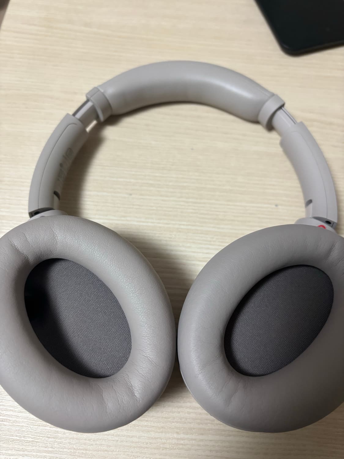 소니 wh-1000xm4 풀구성품 A급 상품이미지3