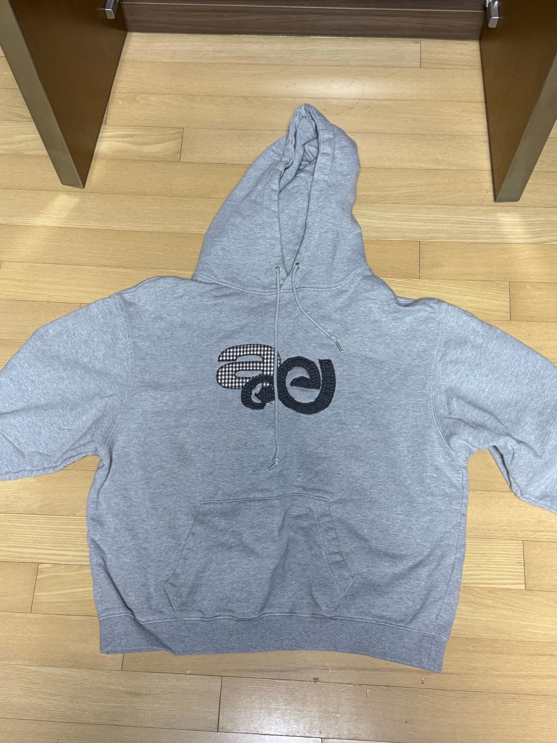 aeae applique logo hoodie 멜란지그레이 후드티 상품이미지3