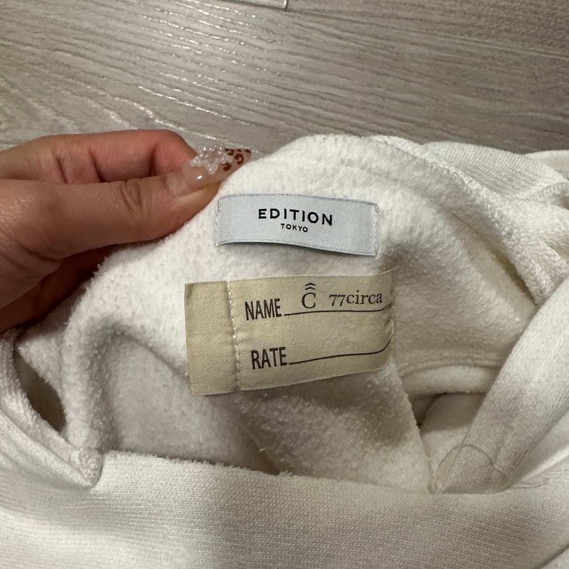 나나서카 스웻 후디 상품이미지4