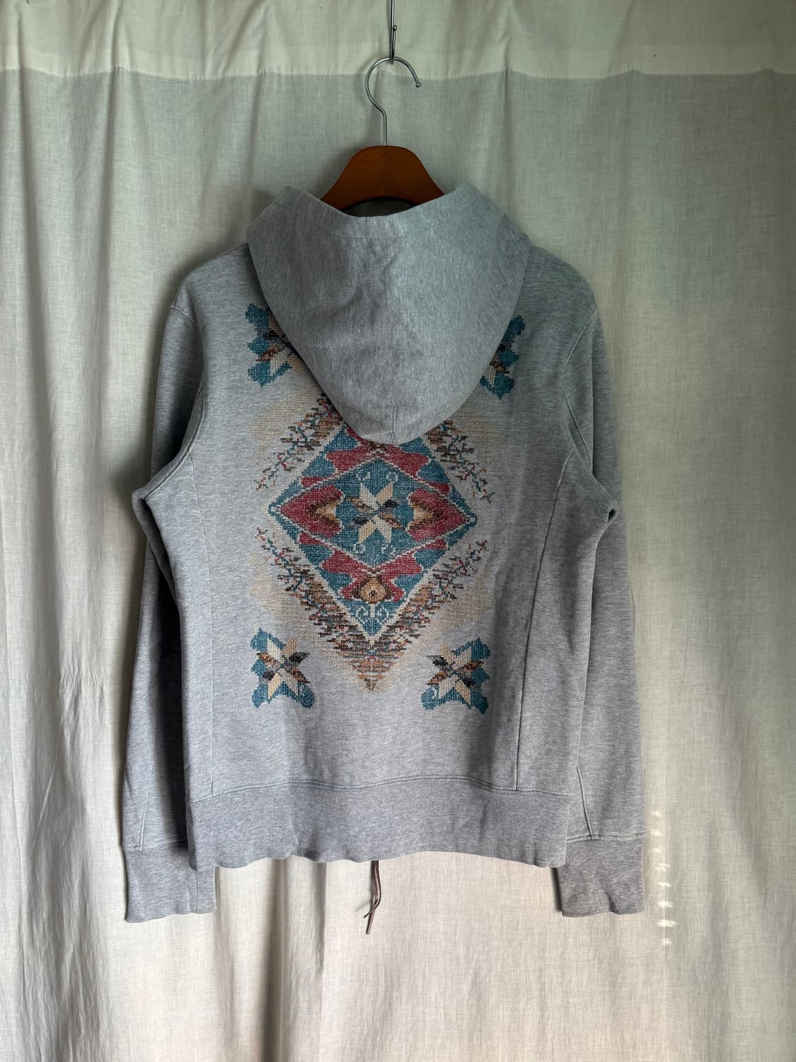 REMI RELIEF needlework hood zipup 상품이미지1