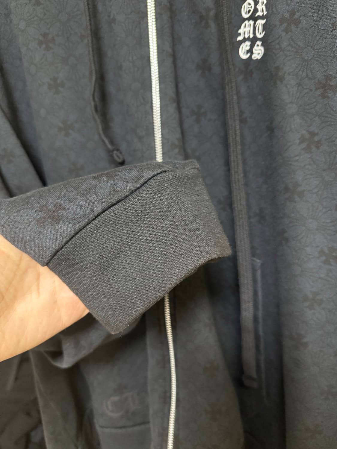 XL 크롬하츠 플러스 풀오버 모노그램 후드집업 상품이미지2