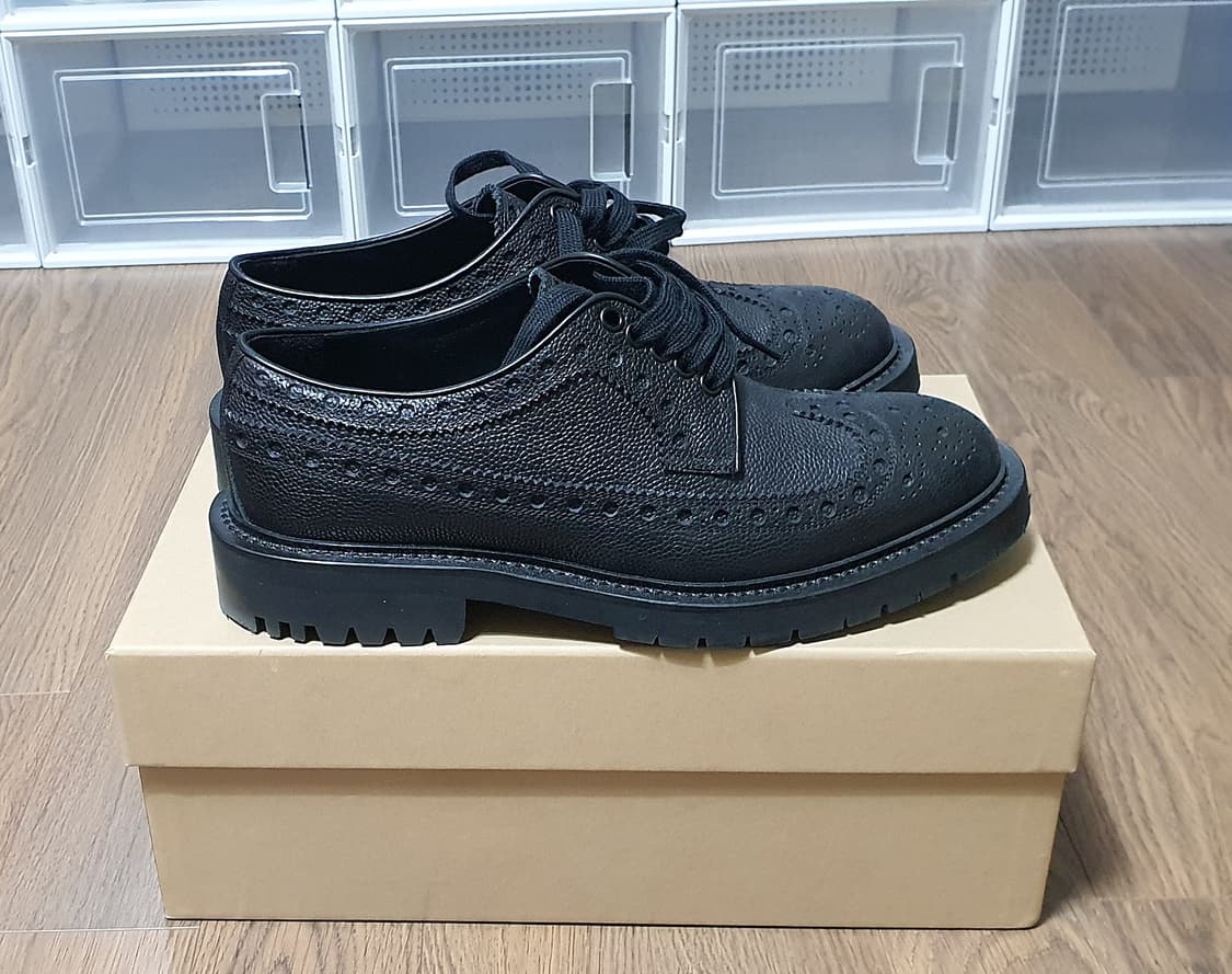 버버리 윙팁 더비 슈즈 41.5 상품이미지3
