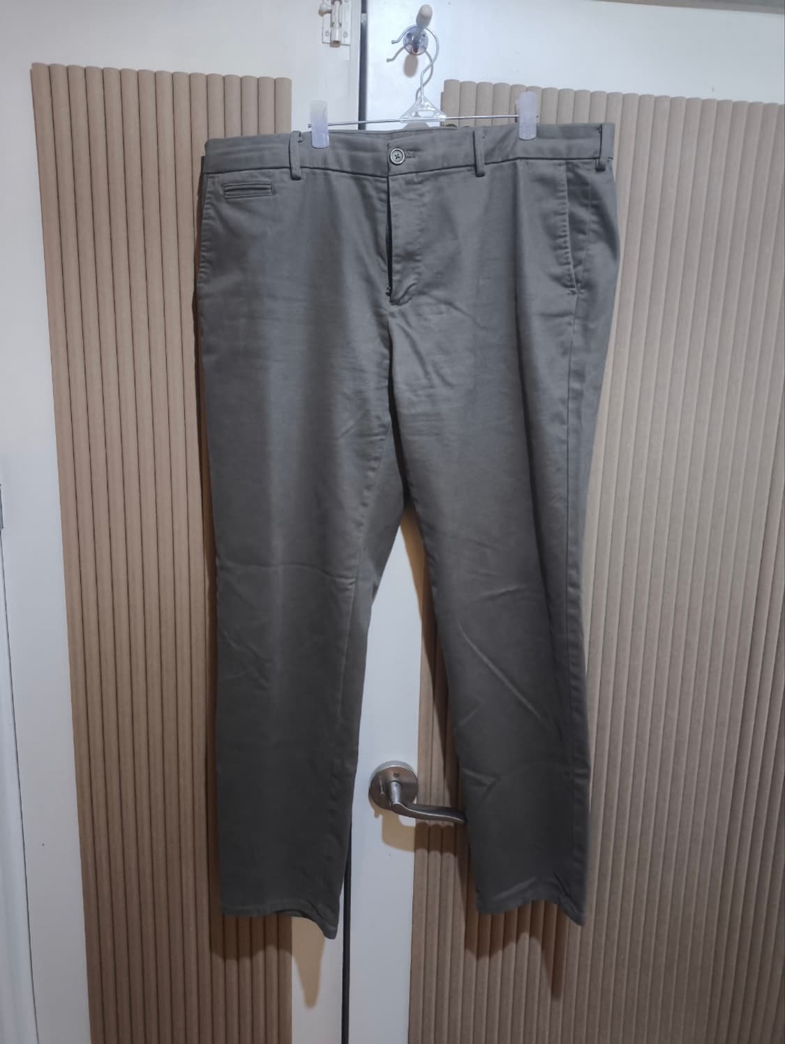 38사이즈 크레뮤 추동계 바지 상품이미지1