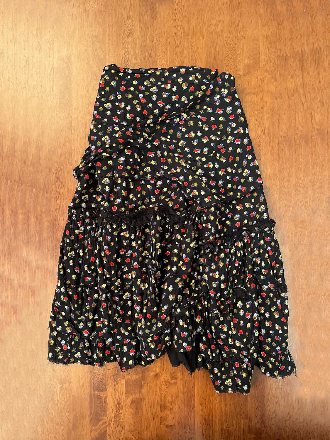 꼼데가르송 플로럴 프린트 랩 스커트 상품이미지1