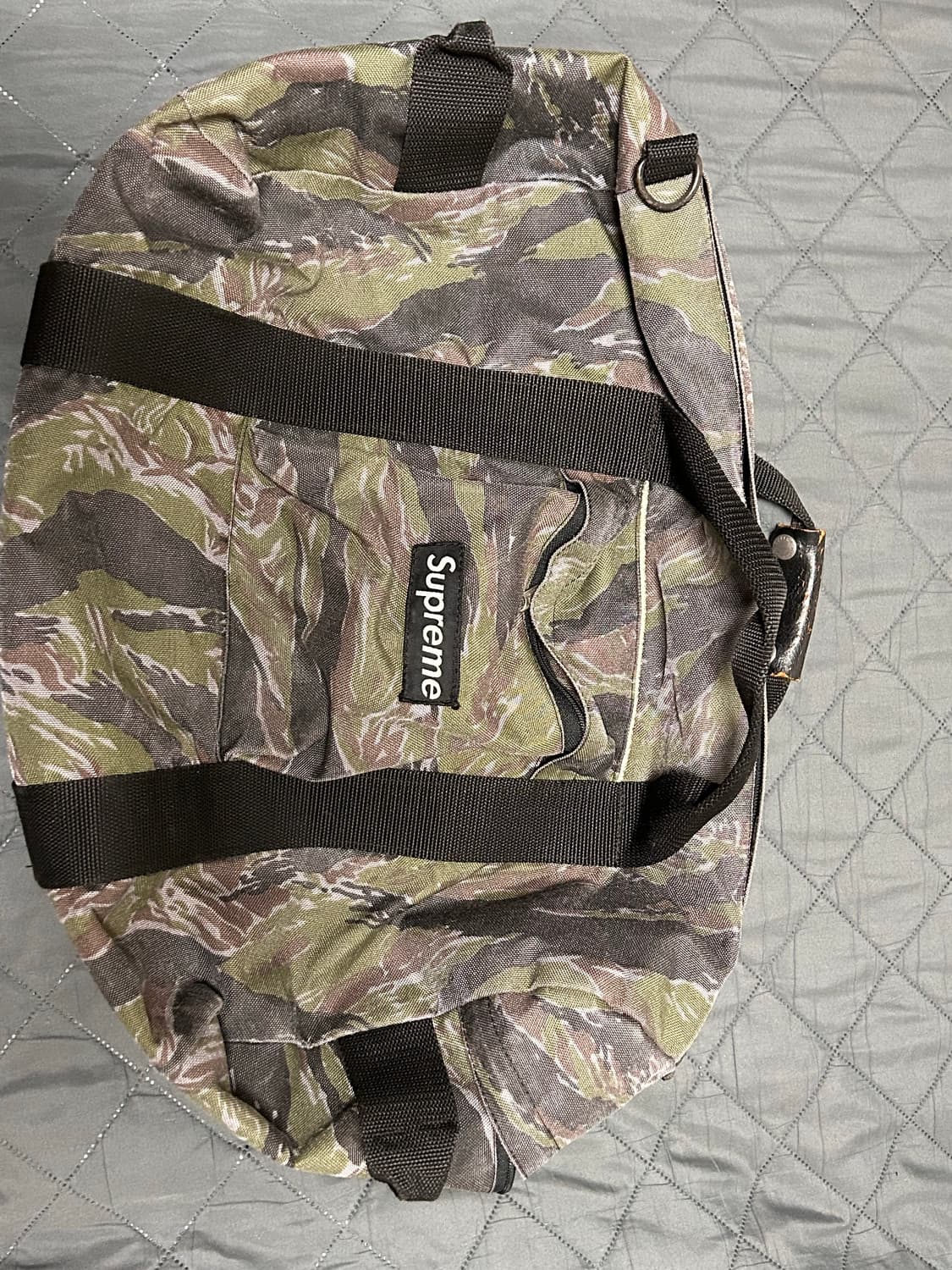 슈프림 1997 OG 타이거 카모 더플백 상품이미지1