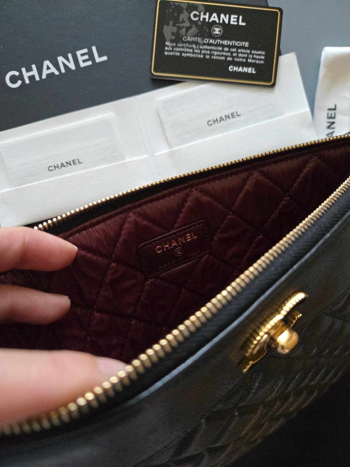 샤넬 마드모아젤 뉴미듐 램스킨 22번대 상품이미지4