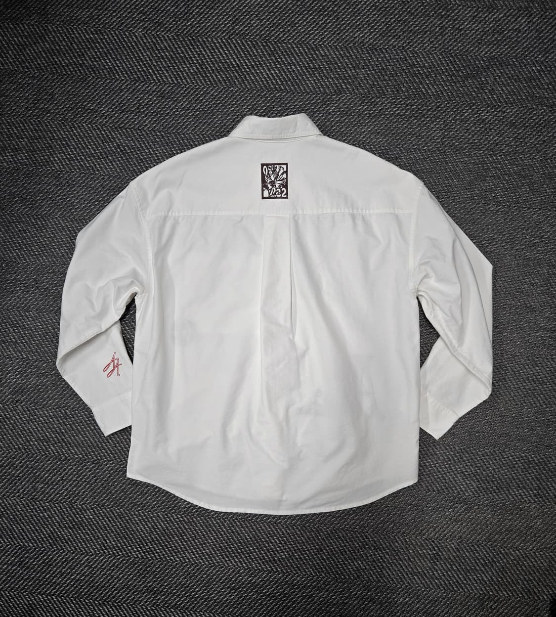 한섬 시스템 옴므 SYSTEM 자수 셔츠 상품이미지2