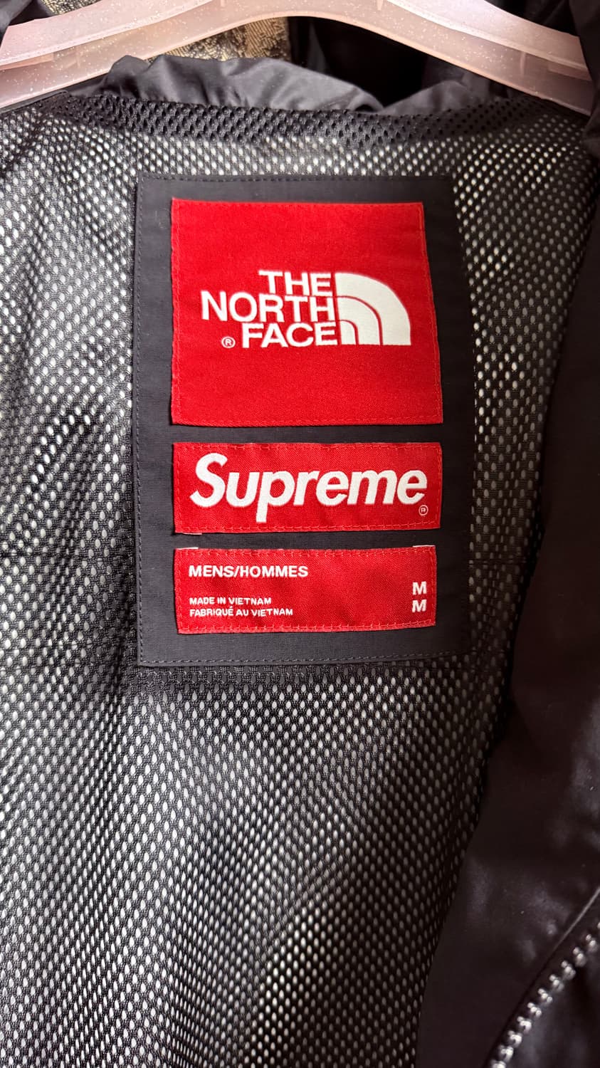 슈프림 노스페이스 20fw 카고자켓 블랙 M 사이즈 상품이미지4