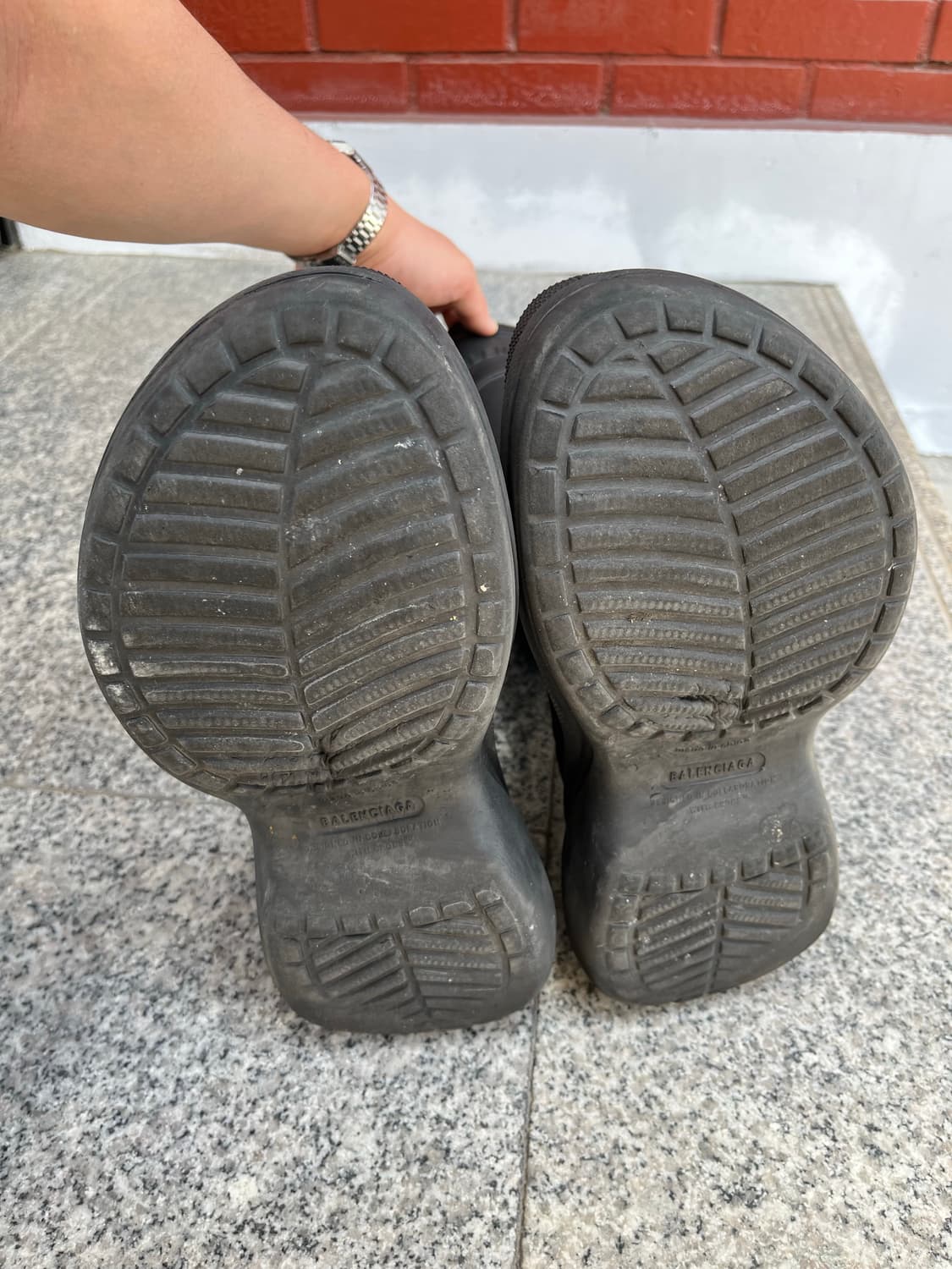 발렌시아가 크록스 43 상품이미지8