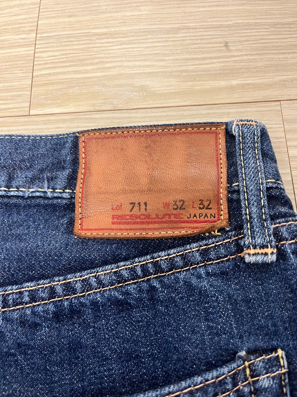 레졸루트 711 (32/32) 상품이미지3