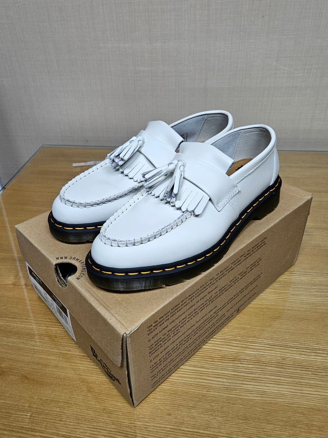 닥터마틴 아드리안 YS 화이트 280 상품이미지2