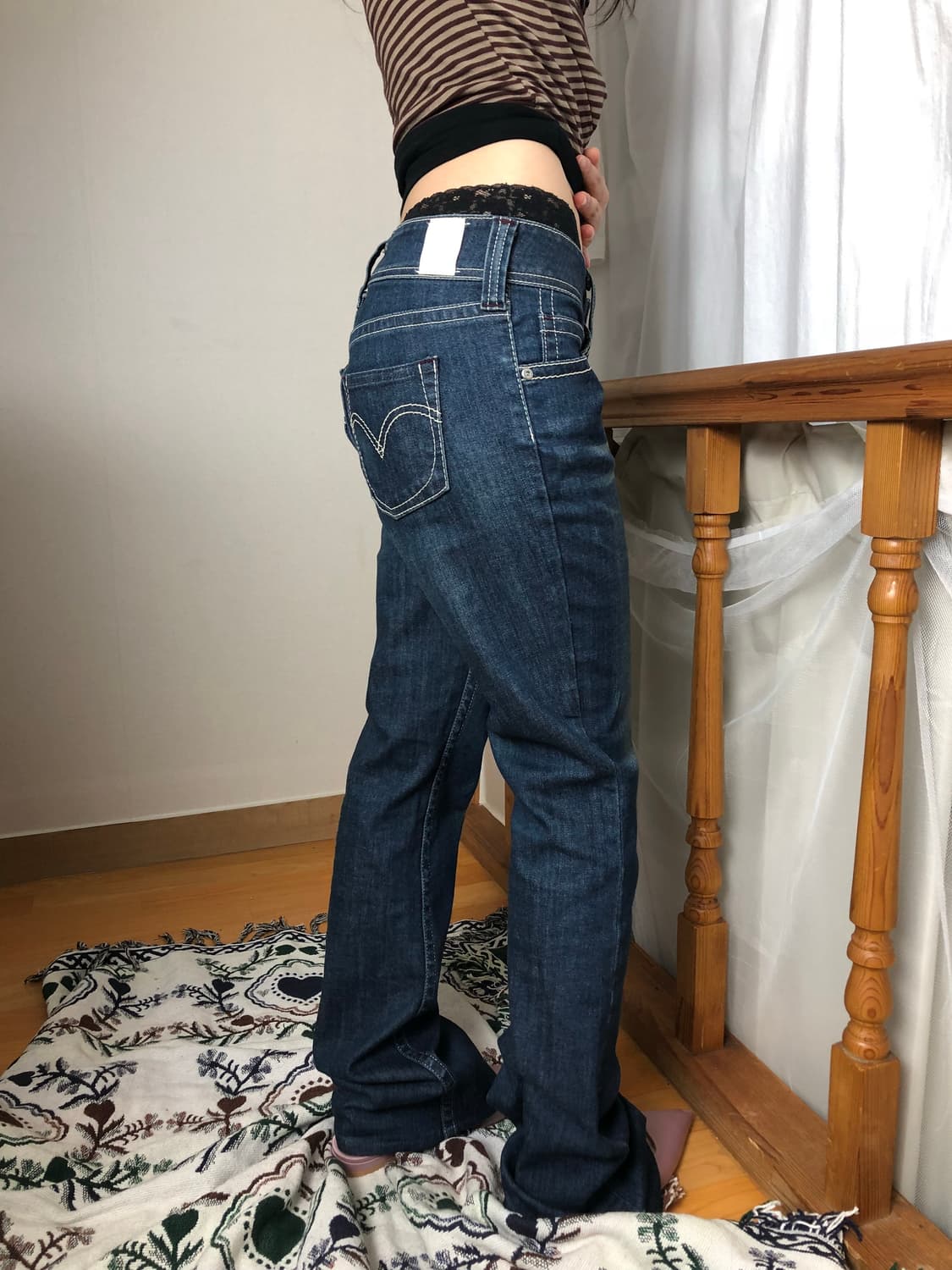 Levi's / Low-Rise Stitch Flare Jeans 상품이미지3
