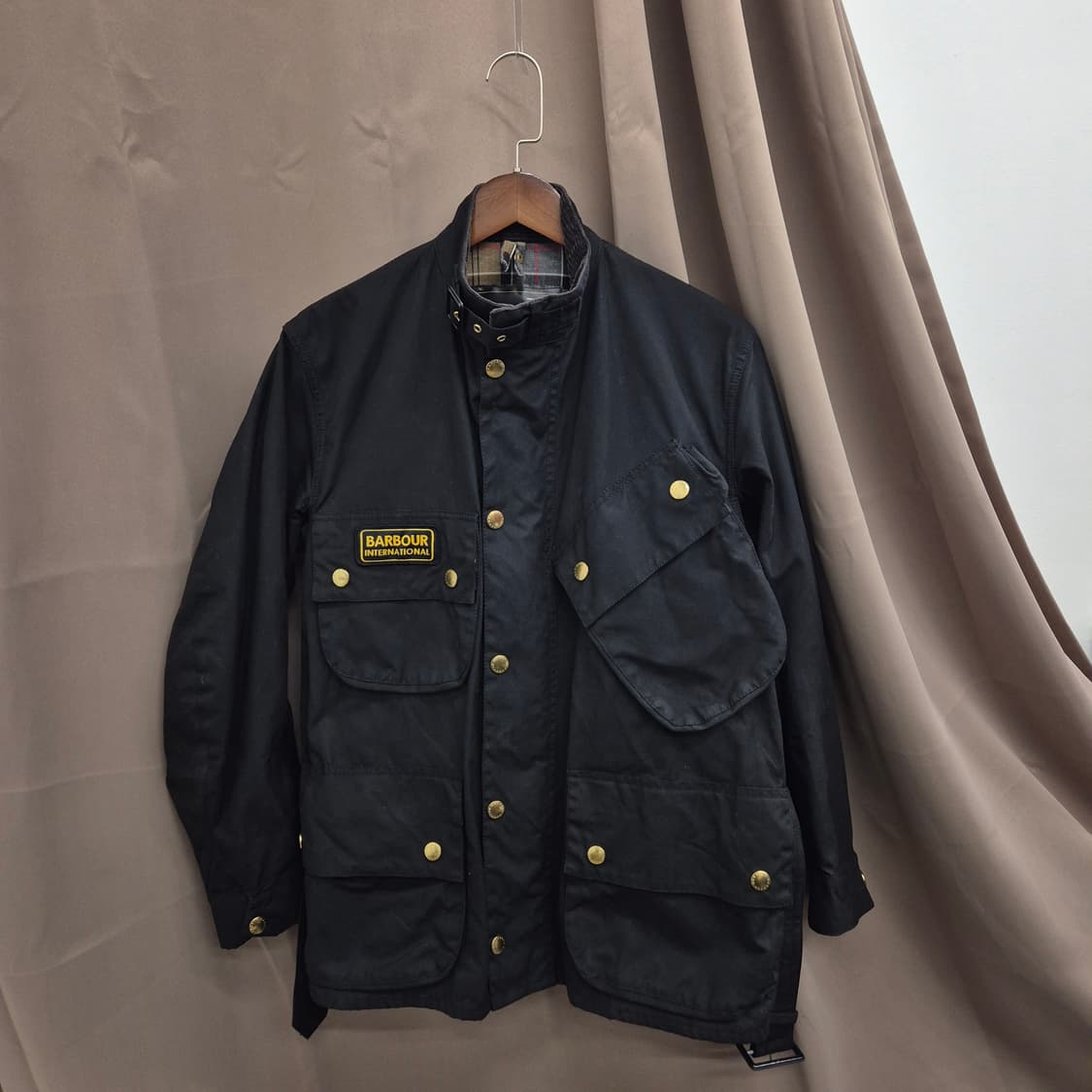 바버 인터네셔널 왁스 자켓 100 상품이미지1