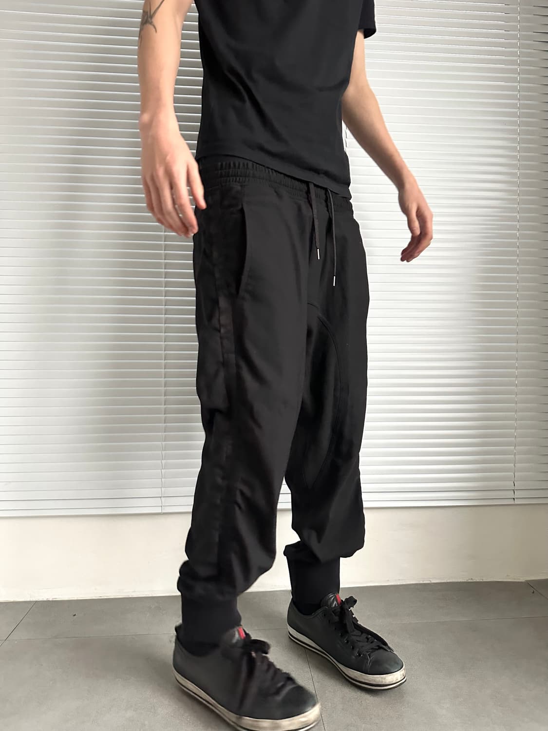 닐바렛 슬라우치 사루엘 팬츠 상품이미지2