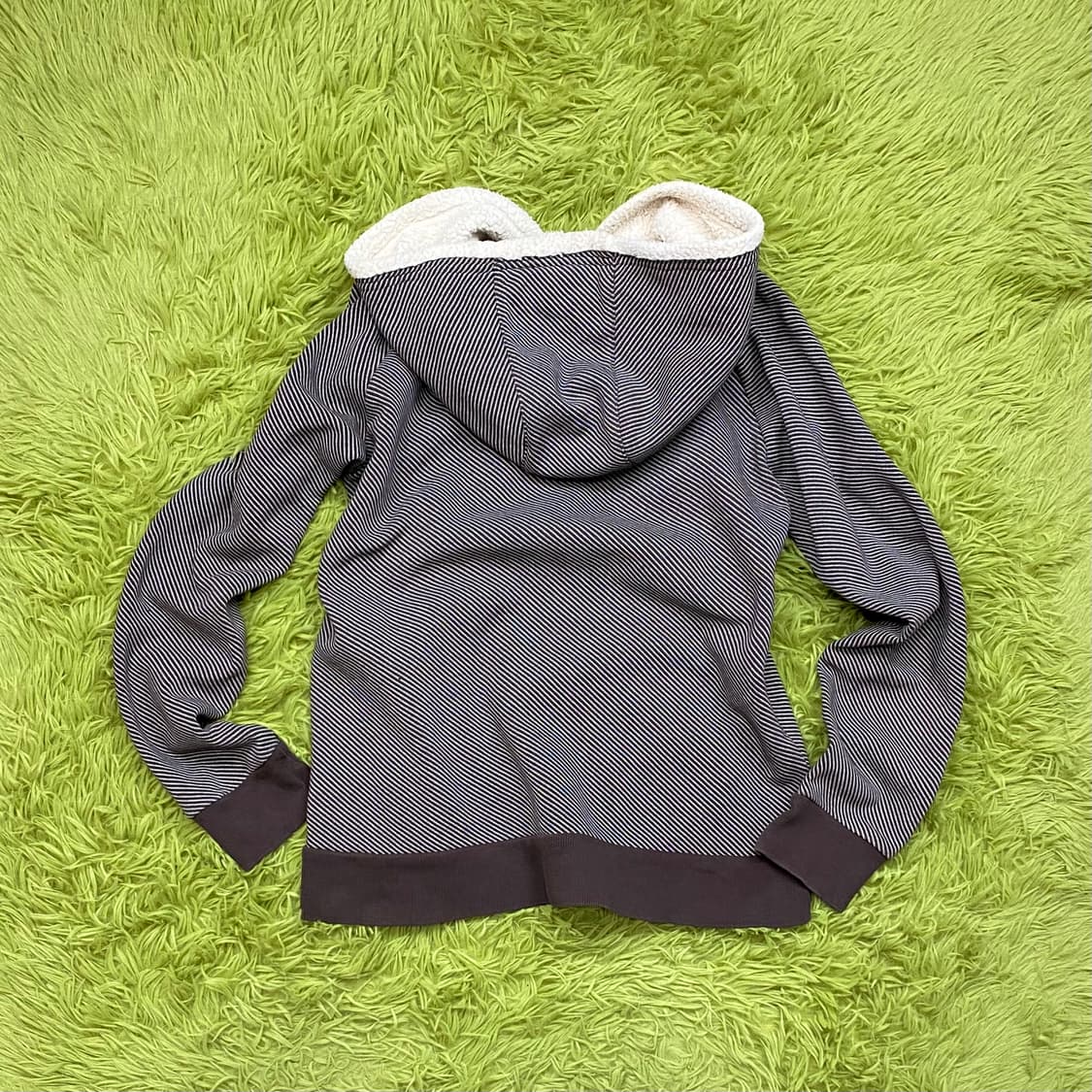 2000s 나이키 글리터 로고 쉐르파 라인 풀 집 후드 스웻 자켓 상품이미지5