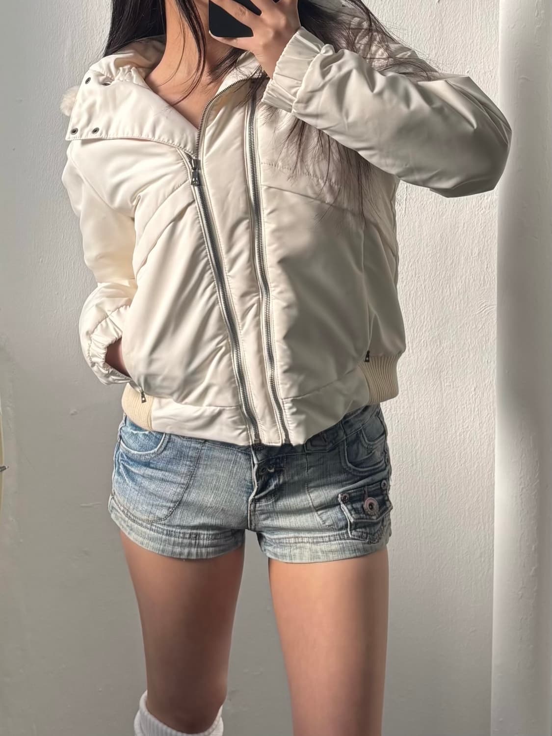 Vintage White Fur-Hood Padded Jacket 상품이미지1