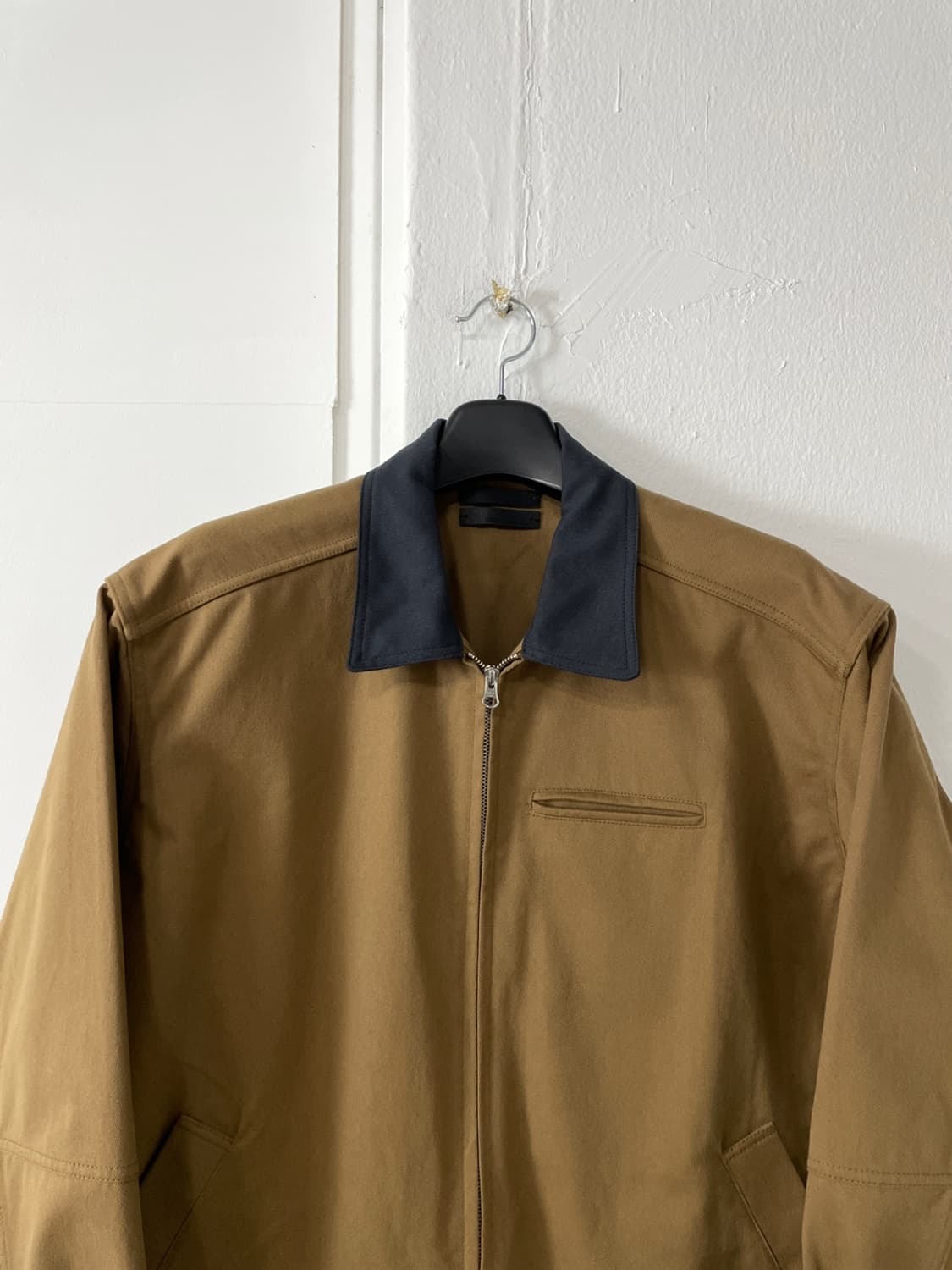 에센셜 바이 EQL 워크 자켓 상품이미지2