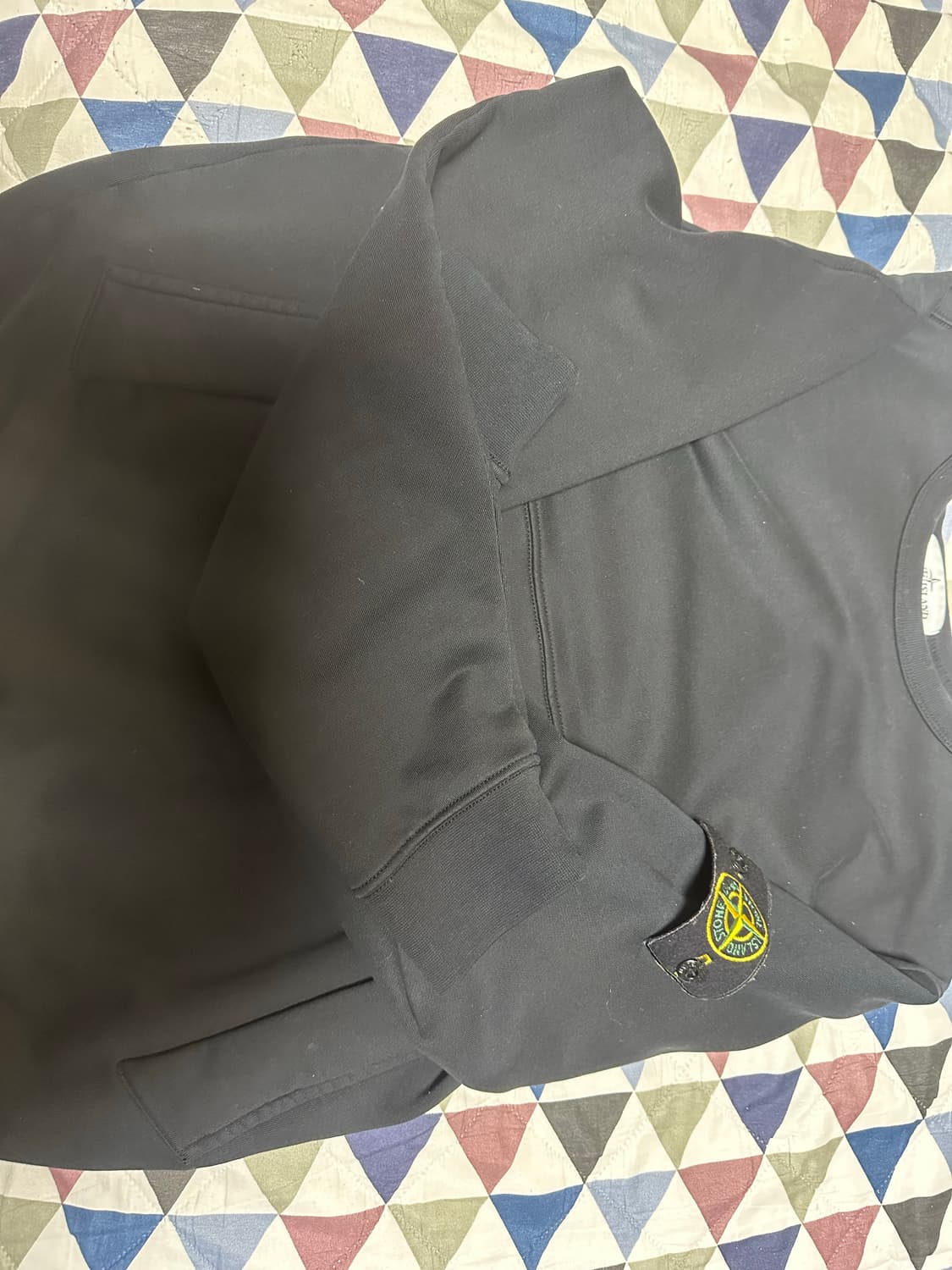 스톤아일랜드 포켓 맨투맨 상품이미지1