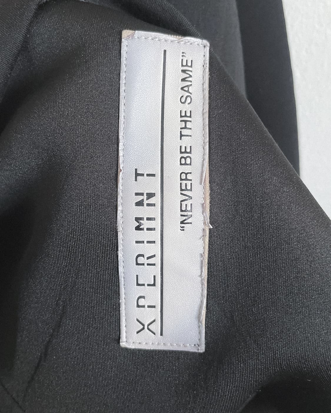 xperiment 사선지퍼 하이넥 롱슬리브 상품이미지7