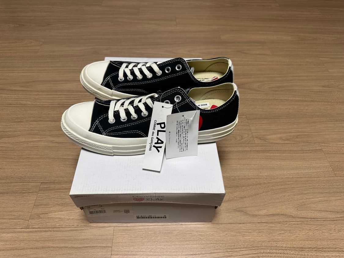 285 컨버스 x 플레이 꼼데가르송 척 70 로우 블랙 상품이미지4