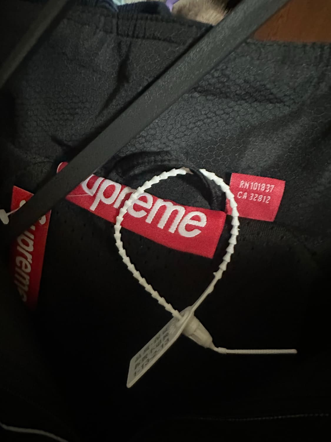 슈프림 리플렉티브 파이핑 풀오버 블랙 L 상품이미지2