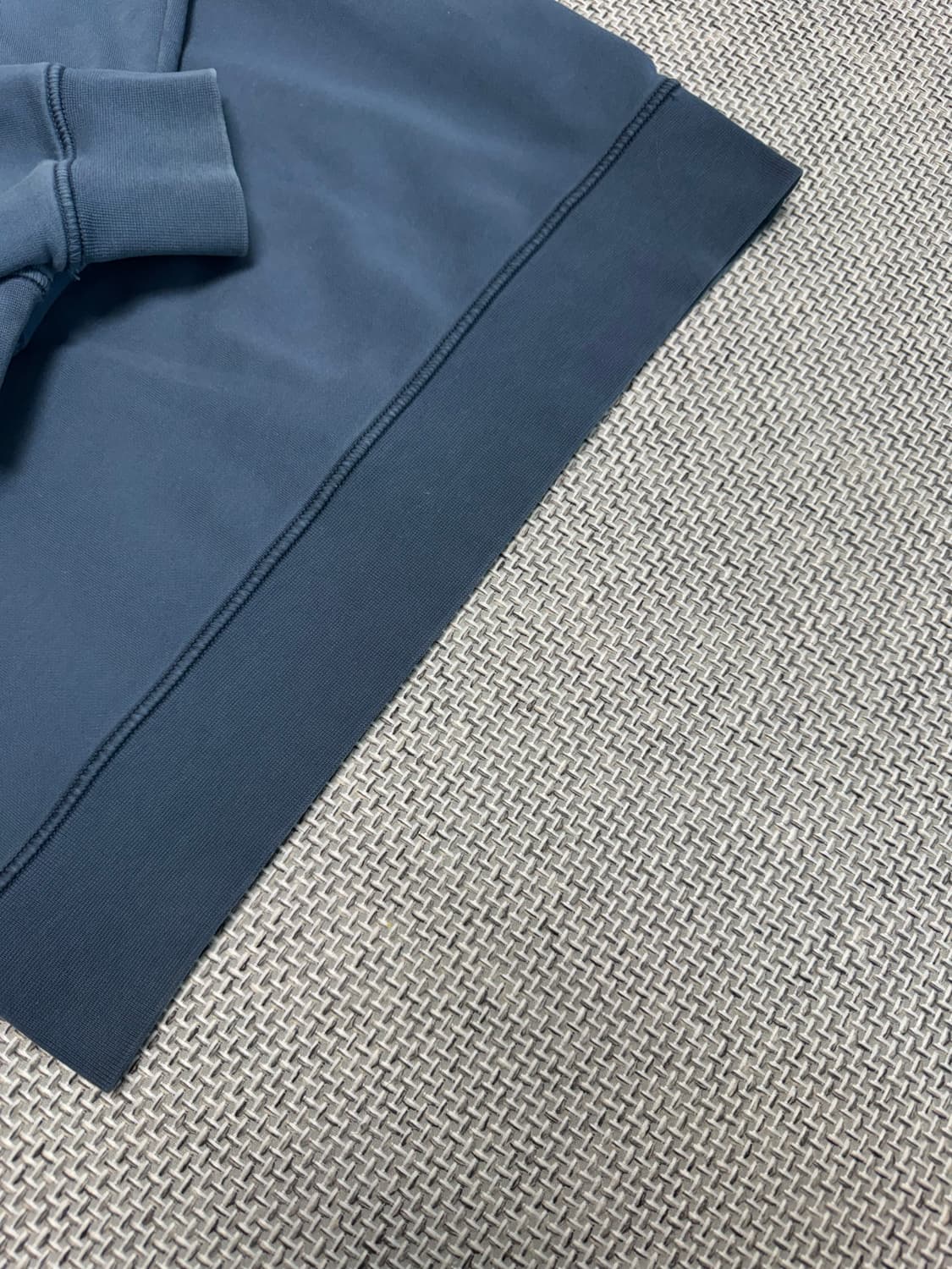 스톤 아일랜드 맨투맨 상품이미지2