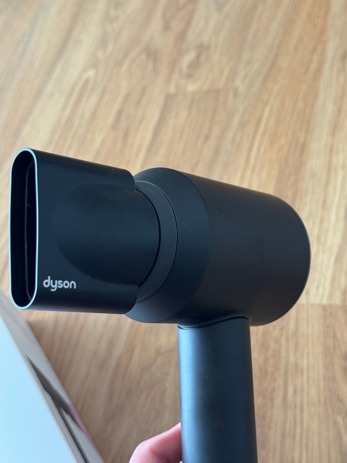 다이슨 슈퍼소닉 드라이기 블랙(스무딩 노즐 포함) 상품이미지3