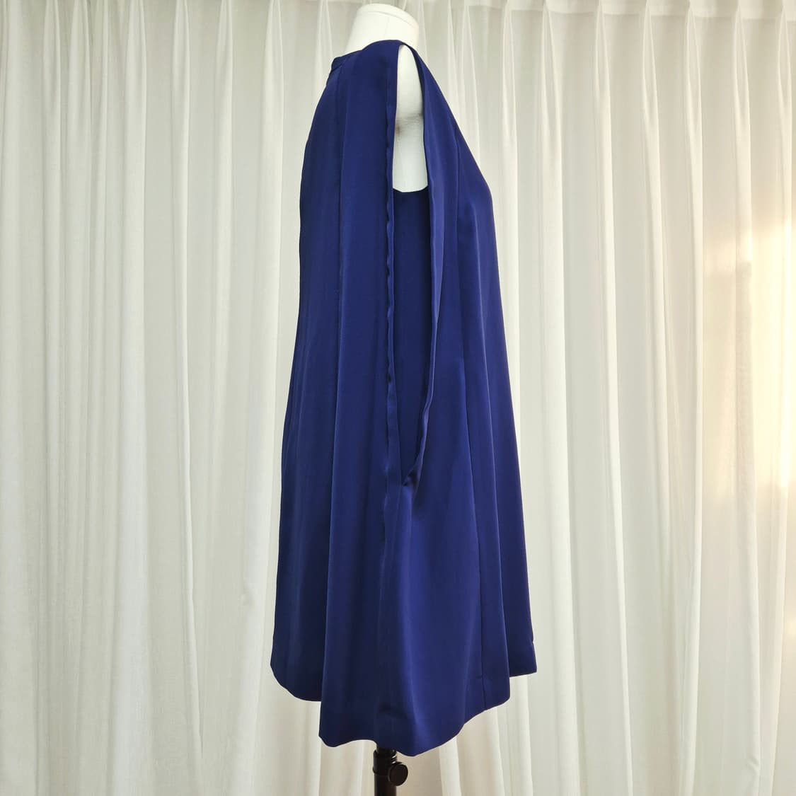 오즈세컨 어깨트임 드레스 원피스 (55-66) 정가45만8천/택달린새상품 상품이미지3