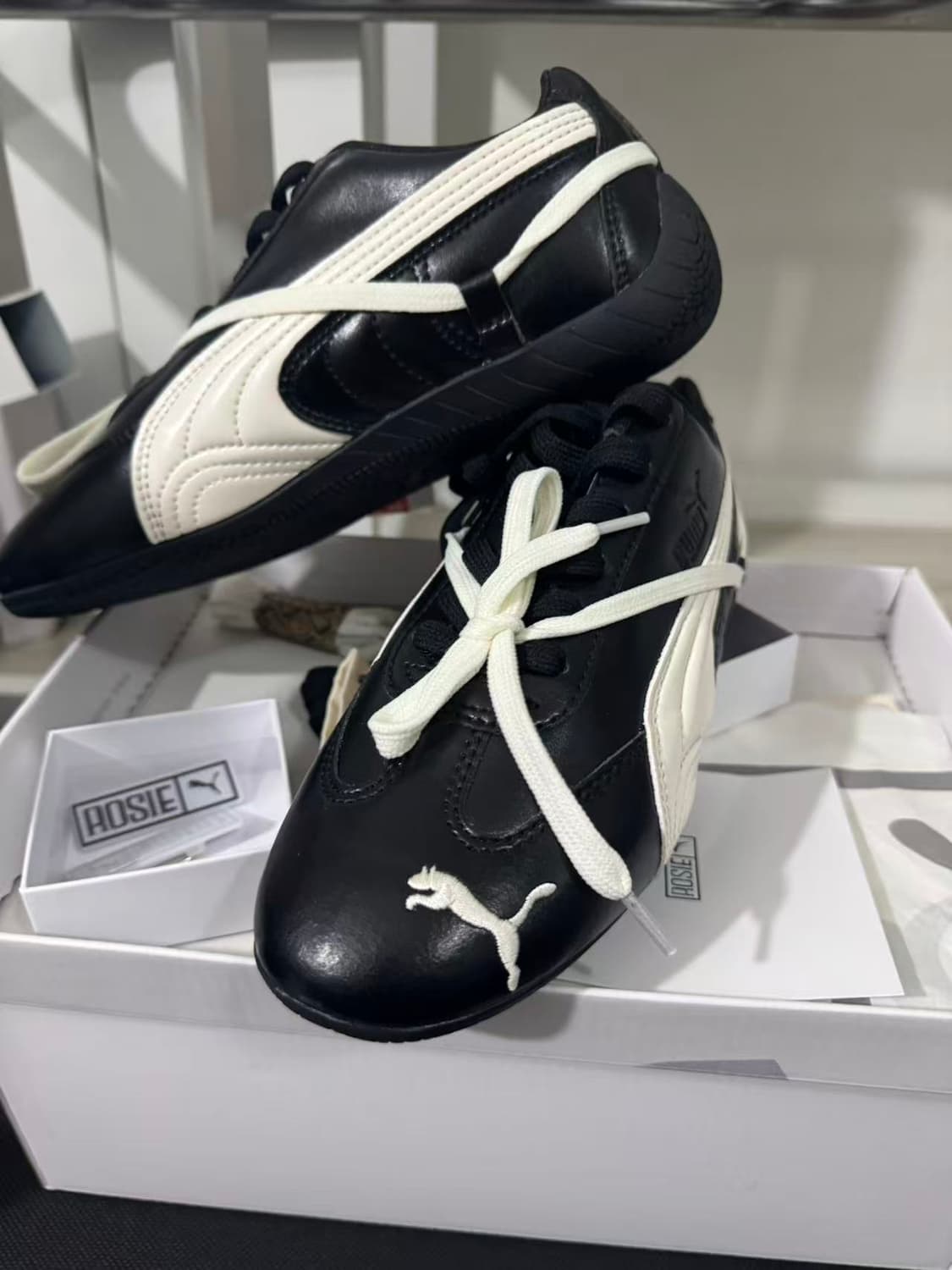 푸마 x 로제 스피드캣 PRM 블랙 웜 화이트 235MM 상품이미지3