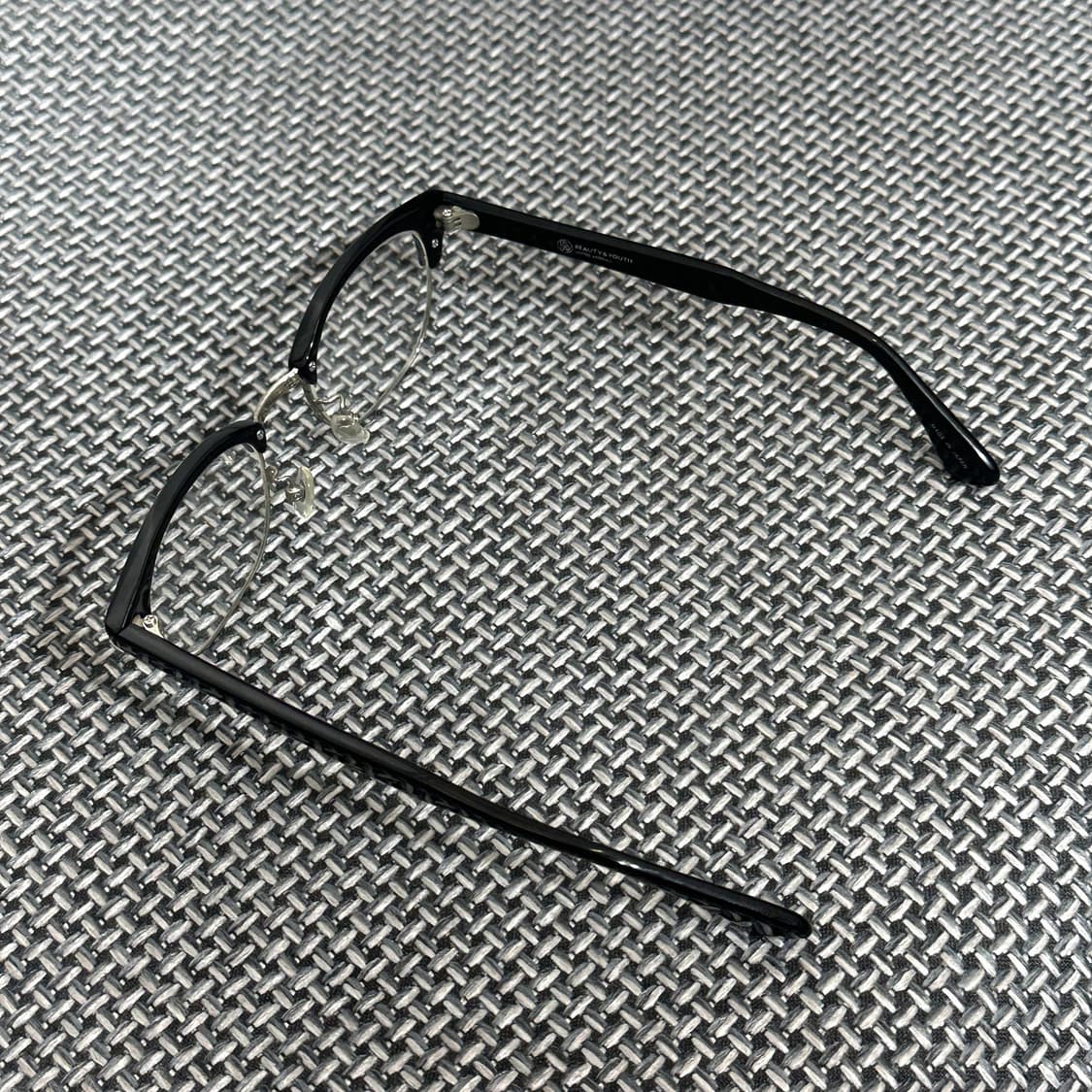 카네코옵티컬 X 뷰티앤유스 안경 상품이미지4