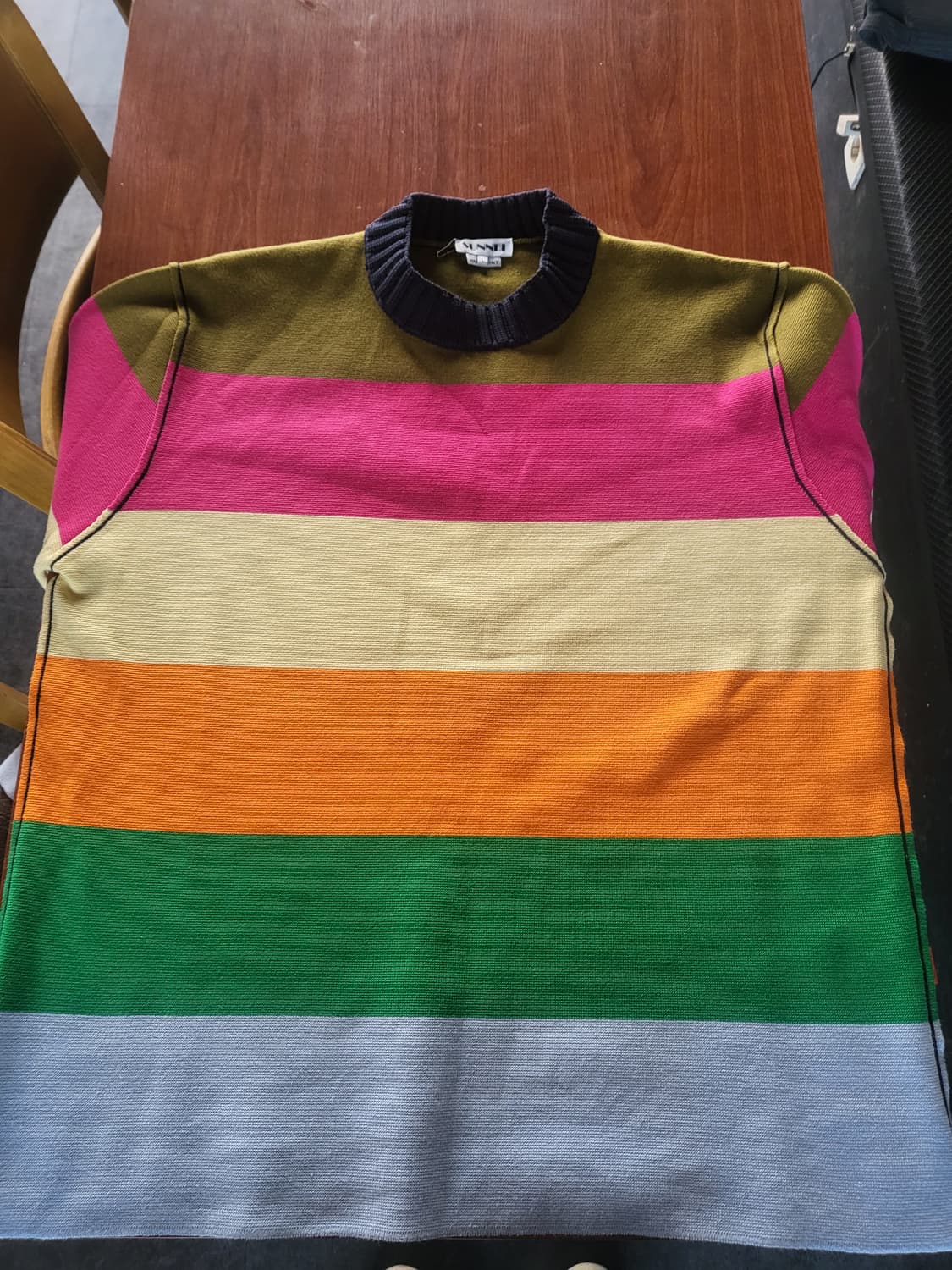 써네이 멀티칼라 스트라이프 니트l~xl 판매합니다(색감 정말 예쁘네요) 상품이미지4