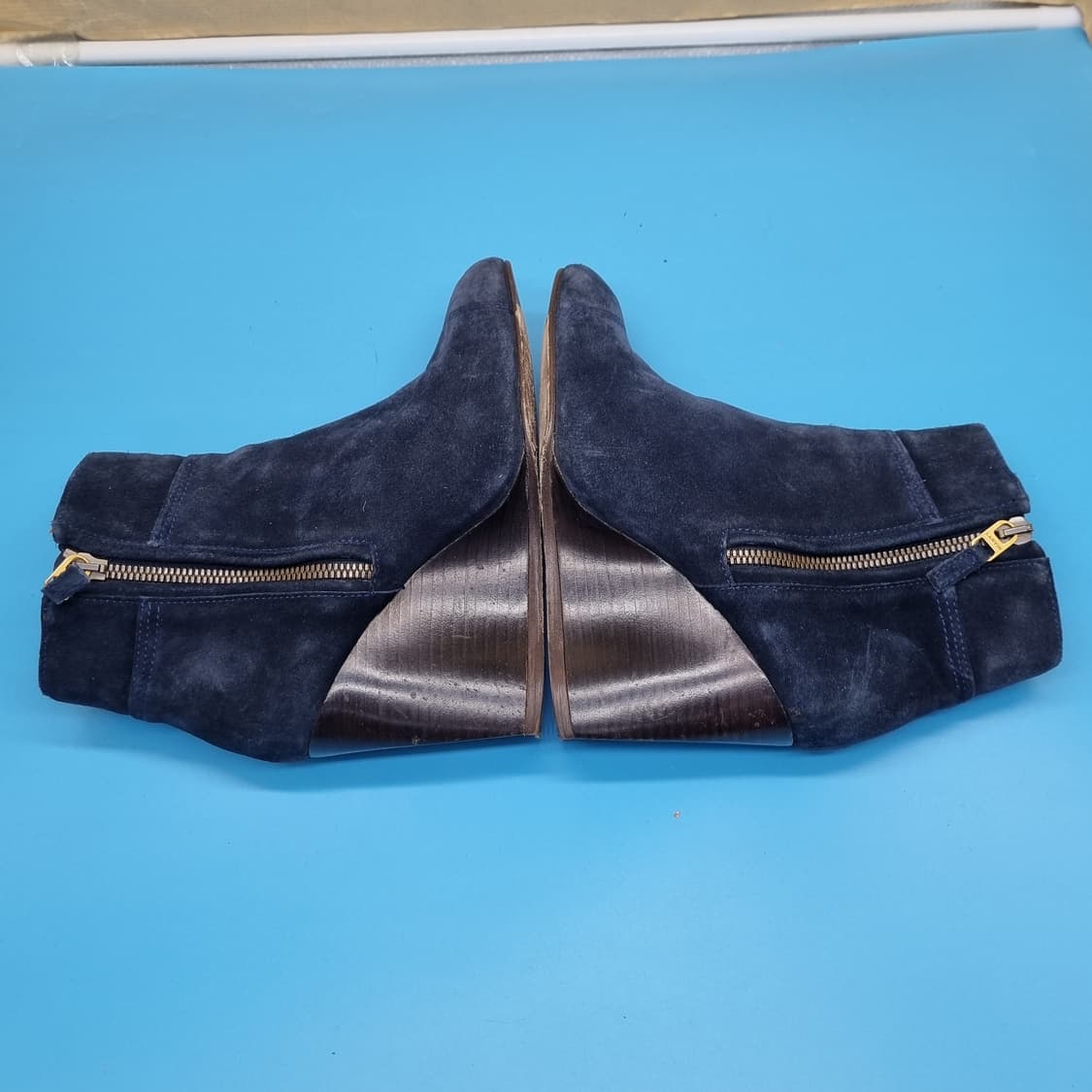 랑방 스웨이드 앵클부츠 230 굽9 상품이미지5