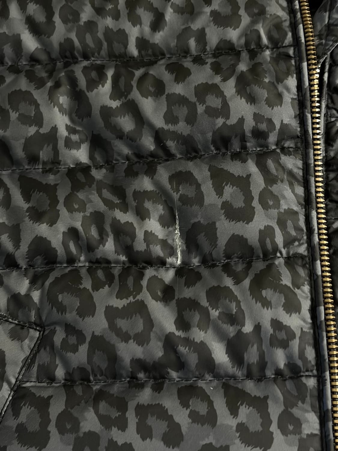 타미힐피거 레오파드 경량패딩 xs 상품이미지7